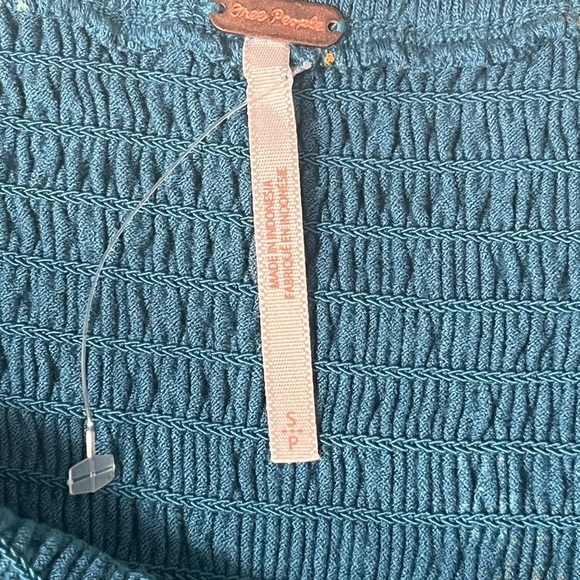 NWT Free People Small Lana Off the Shoulder Tunic in Mermaid Combo - Picture 11 of 12